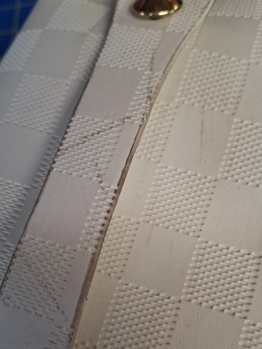 White Quilted Cosmetic Train Case Gold Hardware 9x5x5